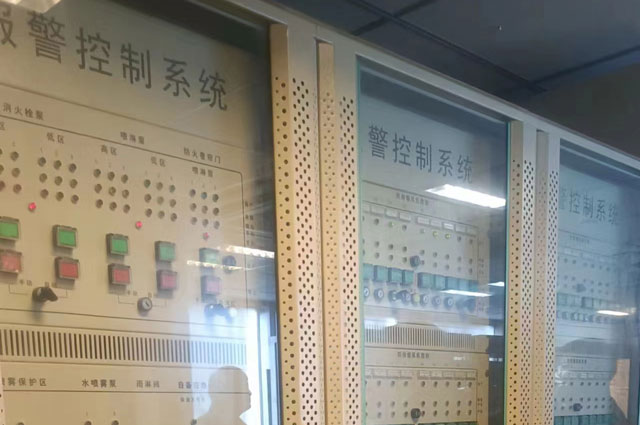 消防控制主機1129.jpg